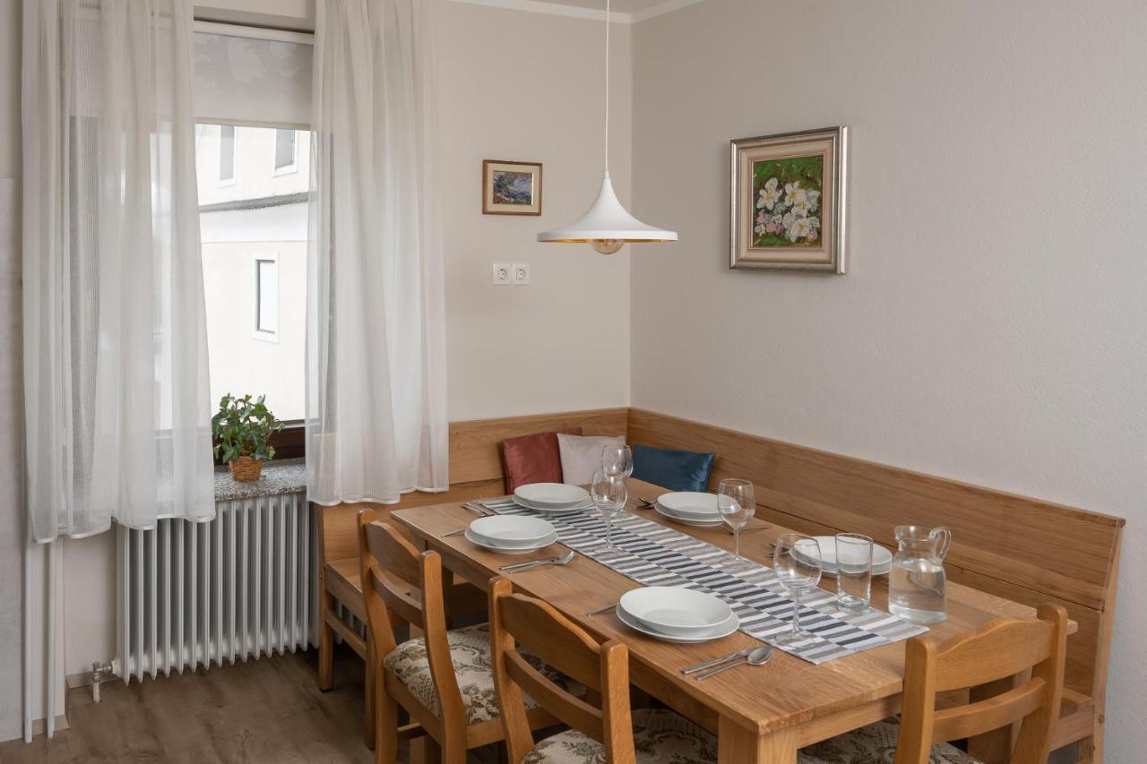 Apartma Ajda Zelezniki Bagian luar foto