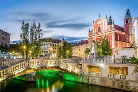 Apartma Ajda Zelezniki Bagian luar foto